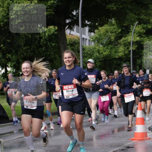 14.06.2026 - REWE Women's Run Jannik Wohlers http://msf.ph/oto/9795784 14.06.2026 09:09:52 Laufen 11155, 7, 10976, 11179, 7 meine-sportfotos.de