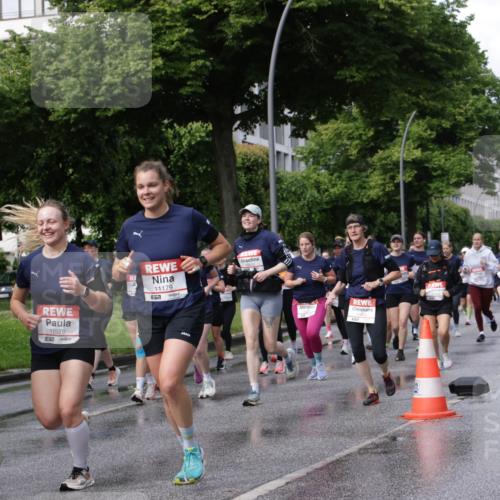 14.06.2026 - REWE Women's Run Jannik Wohlers http://msf.ph/oto/9795804 14.06.2026 09:09:52 Laufen 11155, 57, 10976, 11179, 7 meine-sportfotos.de