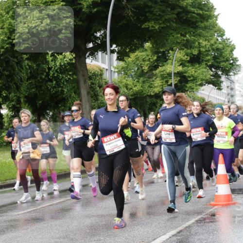 14.06.2026 - REWE Women's Run Jannik Wohlers http://msf.ph/oto/9795872 14.06.2026 09:10:02 Laufen 11250, 11208, 10879 meine-sportfotos.de