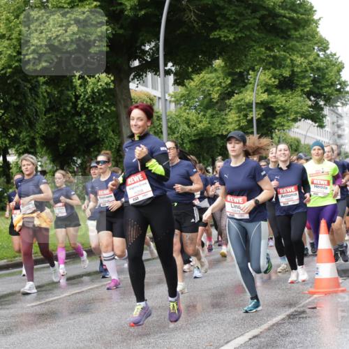 14.06.2026 - REWE Women's Run Jannik Wohlers http://msf.ph/oto/9795880 14.06.2026 09:10:02 Laufen 11250, 11208, 10879 meine-sportfotos.de