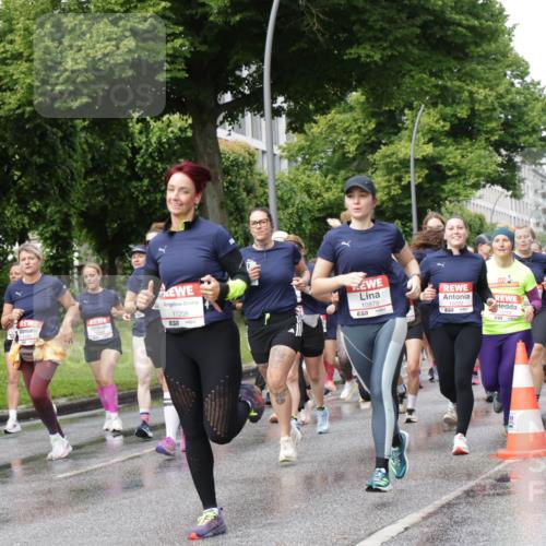 14.06.2026 - REWE Women's Run Jannik Wohlers http://msf.ph/oto/9795894 14.06.2026 09:10:03 Laufen 11208, 10879, 7, 10222 meine-sportfotos.de