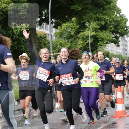 14.06.2026 - REWE Women's Run Jannik Wohlers http://msf.ph/oto/9795917 14.06.2026 09:10:04 Laufen 10566, 10879, 10603, 7, 11107, 7, 10222, 7, 10104 meine-sportfotos.de