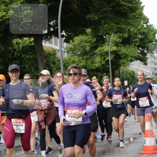 14.06.2026 - REWE Women's Run Jannik Wohlers http://msf.ph/oto/9795983 14.06.2026 09:10:06 Laufen 11288, 1009, 10482, 57 meine-sportfotos.de