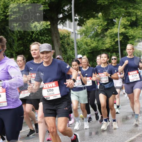 14.06.2026 - REWE Women's Run Jannik Wohlers http://msf.ph/oto/9796011 14.06.2026 09:10:07 Laufen 10482, 577, 10898, 577, 11091, 10875 meine-sportfotos.de