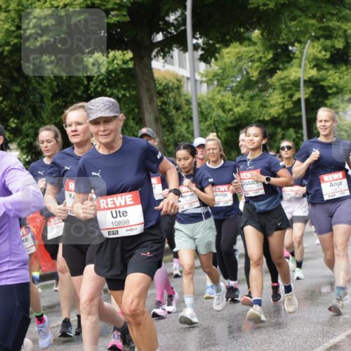 14.06.2026 - REWE Women's Run Jannik Wohlers http://msf.ph/oto/9796017 14.06.2026 09:10:07 Laufen 10898, 57, 10482, 577, 1501, 11091, 1027, 1087 meine-sportfotos.de