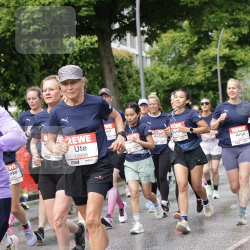 14.06.2026 - REWE Women's Run Jannik Wohlers http://msf.ph/oto/9796019 14.06.2026 09:10:07 Laufen 10482, 57, 0090, 7, 10898, 11091, 11027, 1031, 10875 meine-sportfotos.de