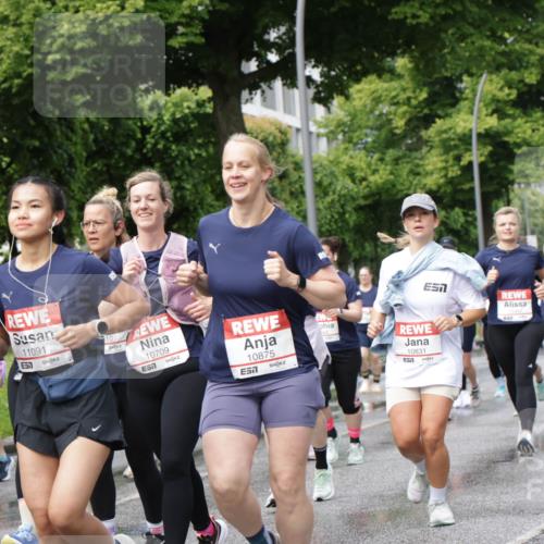 14.06.2026 - REWE Women's Run Jannik Wohlers http://msf.ph/oto/9796056 14.06.2026 09:10:09 Laufen 11027, 7, 11091, 10, 10709, 7, 10875, 7, 10831 meine-sportfotos.de