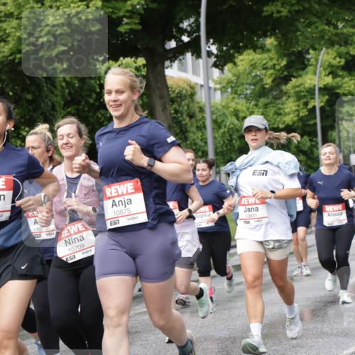 14.06.2026 - REWE Women's Run Jannik Wohlers http://msf.ph/oto/9796066 14.06.2026 09:10:09 Laufen 11091, 57, 10310, 10709, 7, 10875, 57, 10831, 57 meine-sportfotos.de