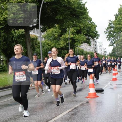 14.06.2026 - REWE Women's Run Jannik Wohlers http://msf.ph/oto/9796083 14.06.2026 09:10:11 Laufen 10868, 10983, 10982, 57 meine-sportfotos.de