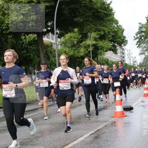 14.06.2026 - REWE Women's Run Jannik Wohlers http://msf.ph/oto/9796099 14.06.2026 09:10:12 Laufen 10868, 10982, 6571, 10983 meine-sportfotos.de