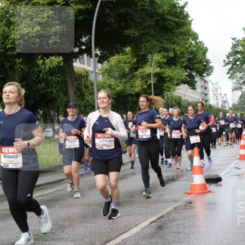 14.06.2026 - REWE Women's Run Jannik Wohlers http://msf.ph/oto/9796102 14.06.2026 09:10:12 Laufen 10868, 51, 10982, 10983 meine-sportfotos.de