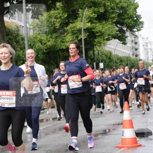 14.06.2026 - REWE Women's Run Jannik Wohlers http://msf.ph/oto/9796131 14.06.2026 09:10:15 Laufen 110, 11384, 7, 0805, 7, 10556, 57, 7, 30222 meine-sportfotos.de