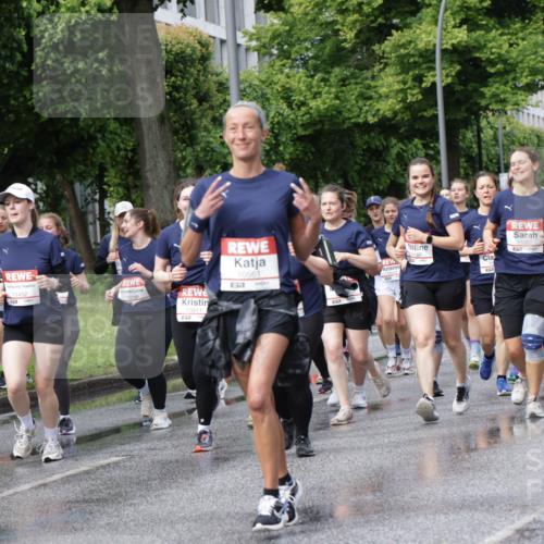 14.06.2026 - REWE Women's Run Jannik Wohlers http://msf.ph/oto/9796185 14.06.2026 09:10:19 Laufen 10078, 11452, 10199, 10811, 10561, 57, 11002, 87, 10410, 651 meine-sportfotos.de