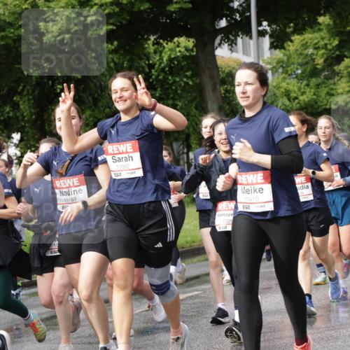 14.06.2026 - REWE Women's Run Jannik Wohlers http://msf.ph/oto/9796281 14.06.2026 09:10:22 Laufen 10341, 517, 10448, 11187, 65, 11002, 577, 10410, 139, 1026, 57 meine-sportfotos.de