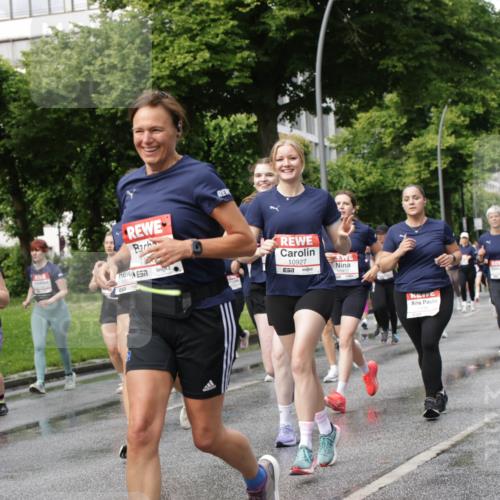14.06.2026 - REWE Women's Run Jannik Wohlers http://msf.ph/oto/9796326 14.06.2026 09:10:28 Laufen 10647, 1051, 10927, 7 meine-sportfotos.de