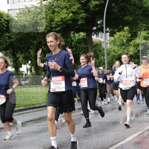 14.06.2026 - REWE Women's Run Jannik Wohlers http://msf.ph/oto/9796359 14.06.2026 09:10:33 Laufen 57, 11078, 10160, 57, 10640 meine-sportfotos.de