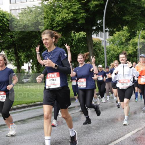 14.06.2026 - REWE Women's Run Jannik Wohlers http://msf.ph/oto/9796364 14.06.2026 09:10:33 Laufen 11078, 10160, 7, 10640 meine-sportfotos.de