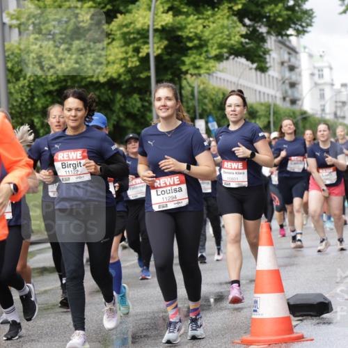 14.06.2026 - REWE Women's Run Jannik Wohlers http://msf.ph/oto/9796379 14.06.2026 09:10:35 Laufen 10780, 7, 11122, 7, 11294, 10801, 7 meine-sportfotos.de