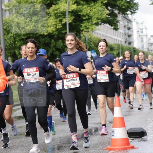 14.06.2026 - REWE Women's Run Jannik Wohlers http://msf.ph/oto/9796381 14.06.2026 09:10:35 Laufen 7, 80, 11122, 57, 11294, 10801, 7, 93, 02, 22 meine-sportfotos.de