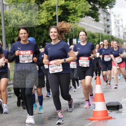 14.06.2026 - REWE Women's Run Jannik Wohlers http://msf.ph/oto/9796389 14.06.2026 09:10:35 Laufen 10479, 7, 11122, 7, 11294, 7, 10801, 9, 02, 22 meine-sportfotos.de