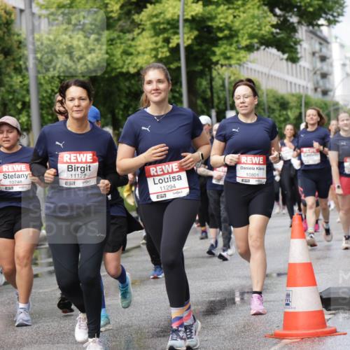 14.06.2026 - REWE Women's Run Jannik Wohlers http://msf.ph/oto/9796398 14.06.2026 09:10:35 Laufen 10479, 7, 10748, 7, 11122, 7, 11294, 7, 10801, 7, 30222 meine-sportfotos.de