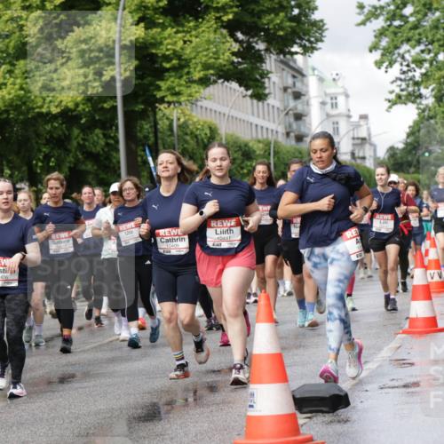 14.06.2026 - REWE Women's Run Jannik Wohlers http://msf.ph/oto/9796423 14.06.2026 09:10:38 Laufen 10323, 10406, 10409, 10441 meine-sportfotos.de