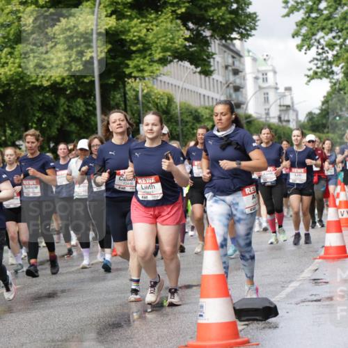 14.06.2026 - REWE Women's Run Jannik Wohlers http://msf.ph/oto/9796439 14.06.2026 09:10:38 Laufen 10406, 10409, 0441, 12 meine-sportfotos.de