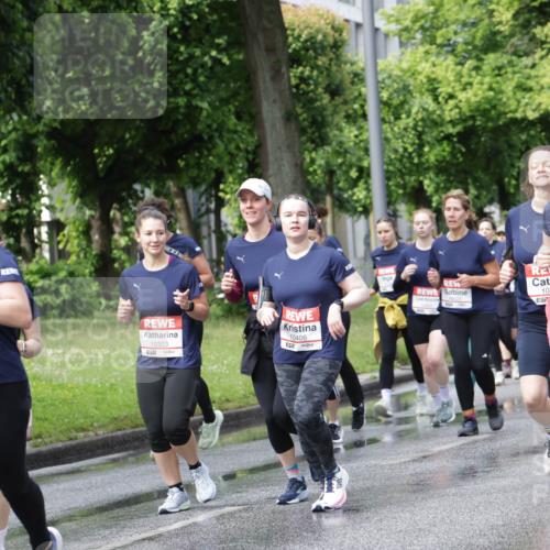 14.06.2026 - REWE Women's Run Jannik Wohlers http://msf.ph/oto/9796448 14.06.2026 09:10:39 Laufen 10525, 6517, 10323, 7, 10406, 10171, 104, 10441 meine-sportfotos.de