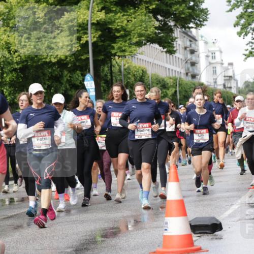 14.06.2026 - REWE Women's Run Jannik Wohlers http://msf.ph/oto/9796466 14.06.2026 09:10:40 Laufen 11489, 7, 6, 30, 10064, 11448 meine-sportfotos.de