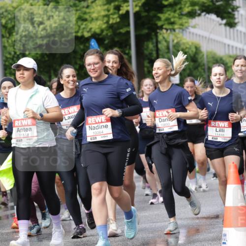 14.06.2026 - REWE Women's Run Jannik Wohlers http://msf.ph/oto/9796501 14.06.2026 09:10:42 Laufen 11206, 11118, 10, 10064, 57, 10890, 11448, 11196, 57 meine-sportfotos.de