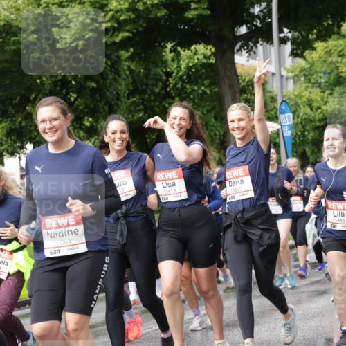 14.06.2026 - REWE Women's Run Jannik Wohlers http://msf.ph/oto/9796560 14.06.2026 09:10:45 Laufen 7, 11118, 980, 10064, 7, 12, 10413, 10890, 57, 30, 11448, 10567, 57 meine-sportfotos.de