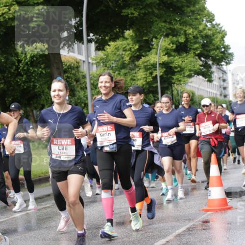 14.06.2026 - REWE Women's Run Jannik Wohlers http://msf.ph/oto/9796586 14.06.2026 09:10:46 Laufen 10890, 11448, 10567, 657 meine-sportfotos.de