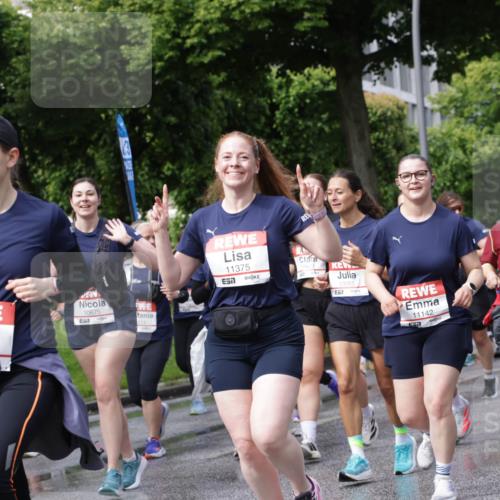 14.06.2026 - REWE Women's Run Jannik Wohlers http://msf.ph/oto/9796602 14.06.2026 09:10:48 Laufen 57, 10675, 114, 11375, 657, 10055, 7, 11142, 10913 meine-sportfotos.de