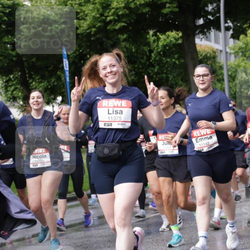 14.06.2026 - REWE Women's Run Jannik Wohlers http://msf.ph/oto/9796611 14.06.2026 09:10:48 Laufen 57, 902, 10675, 11375, 7, 10055, 517, 11142, 10913, 257 meine-sportfotos.de