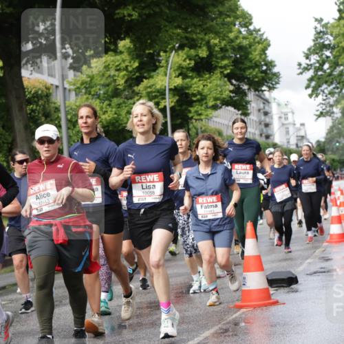 14.06.2026 - REWE Women's Run Jannik Wohlers http://msf.ph/oto/9796616 14.06.2026 09:10:48 Laufen 11142, 10913, 10058, 11483, 11397 meine-sportfotos.de