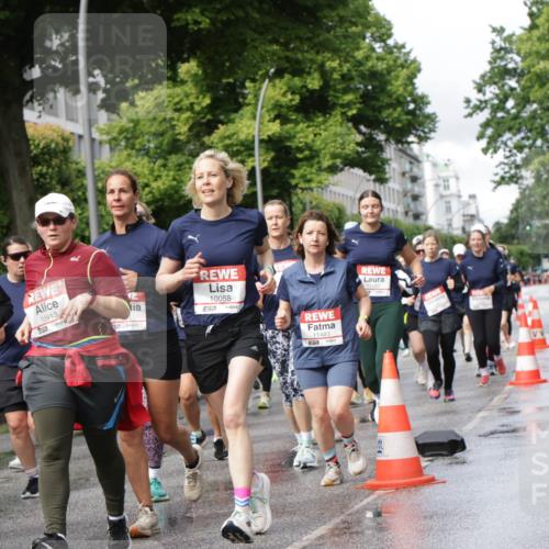 14.06.2026 - REWE Women's Run Jannik Wohlers http://msf.ph/oto/9796618 14.06.2026 09:10:49 Laufen 2, 577, 10913, 10058, 57, 11483, 11397 meine-sportfotos.de