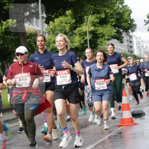14.06.2026 - REWE Women's Run Jannik Wohlers http://msf.ph/oto/9796634 14.06.2026 09:10:49 Laufen 10913, 51, 10058, 11483, 657 meine-sportfotos.de