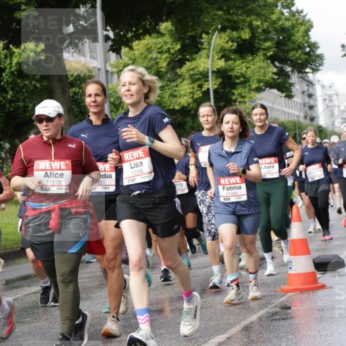 14.06.2026 - REWE Women's Run Jannik Wohlers http://msf.ph/oto/9796639 14.06.2026 09:10:49 Laufen 10913, 40, 251, 10058, 57, 577, 11483, 7, 5 meine-sportfotos.de
