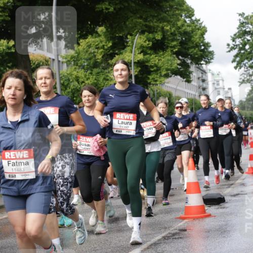 14.06.2026 - REWE Women's Run Jannik Wohlers http://msf.ph/oto/9796672 14.06.2026 09:10:51 Laufen 11158, 57, 11483, 7, 11243, 577, 11397, 57, 10988, 10901 meine-sportfotos.de