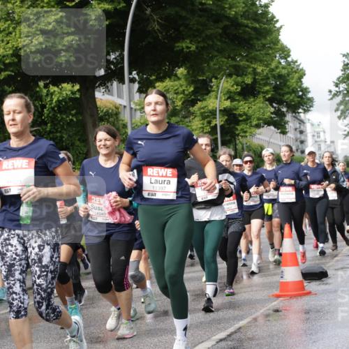 14.06.2026 - REWE Women's Run Jannik Wohlers http://msf.ph/oto/9796690 14.06.2026 09:10:51 Laufen 11483, 11523, 657, 11397, 57, 57, 1243, 0901 meine-sportfotos.de