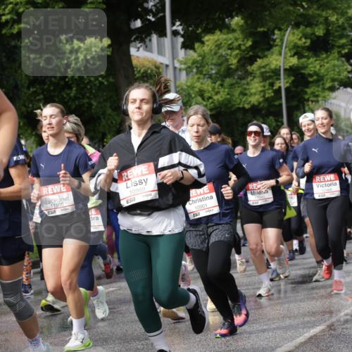 14.06.2026 - REWE Women's Run Jannik Wohlers http://msf.ph/oto/9796697 14.06.2026 09:10:53 Laufen 397, 11506, 7, 10988, 517, 10901, 7, 11080, 10368 meine-sportfotos.de