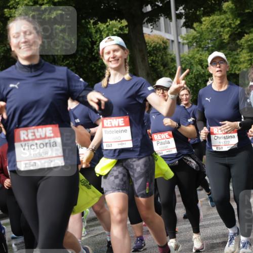 14.06.2026 - REWE Women's Run Jannik Wohlers http://msf.ph/oto/9796744 14.06.2026 09:10:55 Laufen 10368, 57, 10880, 6577, 10900, 57, 11222, 7, 10774, 57 meine-sportfotos.de