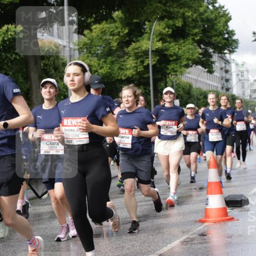 14.06.2026 - REWE Women's Run Jannik Wohlers http://msf.ph/oto/9796786 14.06.2026 09:10:58 Laufen 10221, 10723, 7, 11278, 7, 11264, 10617 meine-sportfotos.de