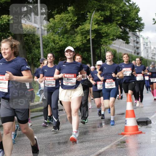 14.06.2026 - REWE Women's Run Jannik Wohlers http://msf.ph/oto/9796804 14.06.2026 09:11:00 Laufen 10683, 257, 617, 10646, 11264, 7, 10588 meine-sportfotos.de