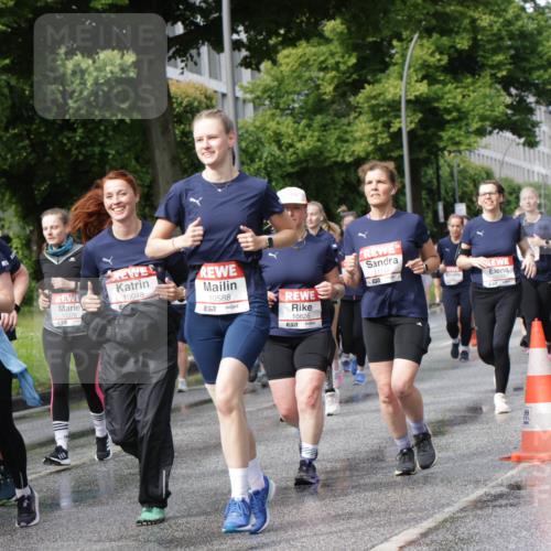 14.06.2026 - REWE Women's Run Jannik Wohlers http://msf.ph/oto/9796835 14.06.2026 09:11:02 Laufen 10049, 57, 10376, 10048, 10588, 10826 meine-sportfotos.de
