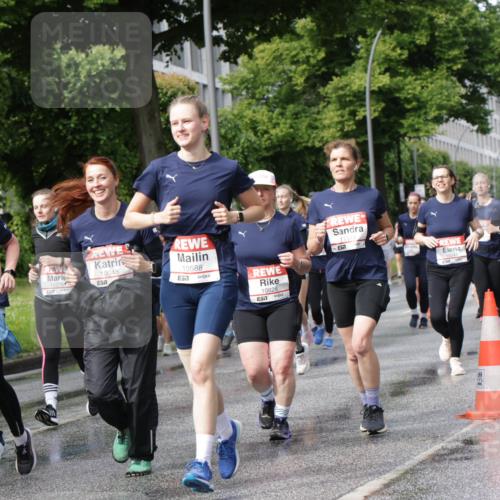 14.06.2026 - REWE Women's Run Jannik Wohlers http://msf.ph/oto/9796838 14.06.2026 09:11:02 Laufen 10049, 57, 10376, 10048, 51, 10588, 7, 10826, 7, 11144 meine-sportfotos.de