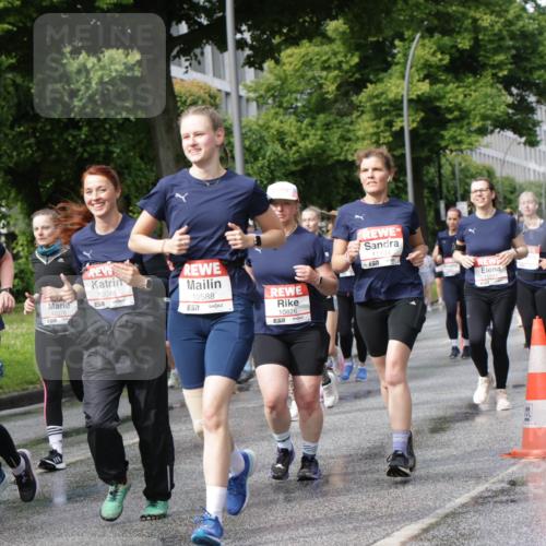 14.06.2026 - REWE Women's Run Jannik Wohlers http://msf.ph/oto/9796840 14.06.2026 09:11:02 Laufen 10049, 5, 10048, 10588, 7, 10826, 7, 11144, 10544 meine-sportfotos.de