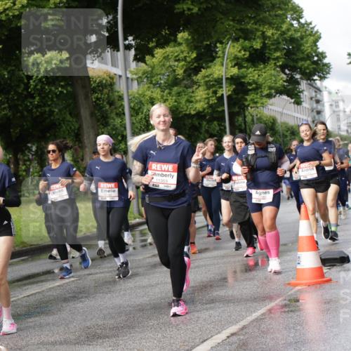14.06.2026 - REWE Women's Run Jannik Wohlers http://msf.ph/oto/9796890 14.06.2026 09:11:06 Laufen 10544, 57, 11353, 7, 10864 meine-sportfotos.de