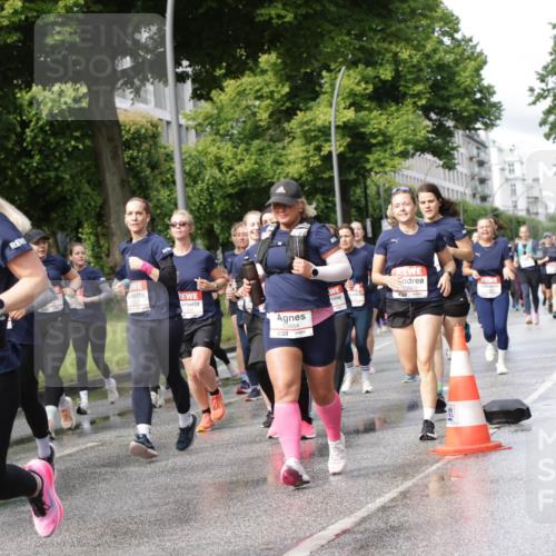 14.06.2026 - REWE Women's Run Jannik Wohlers http://msf.ph/oto/9796921 14.06.2026 09:11:07 Laufen 11163, 657, 10864, 10963 meine-sportfotos.de