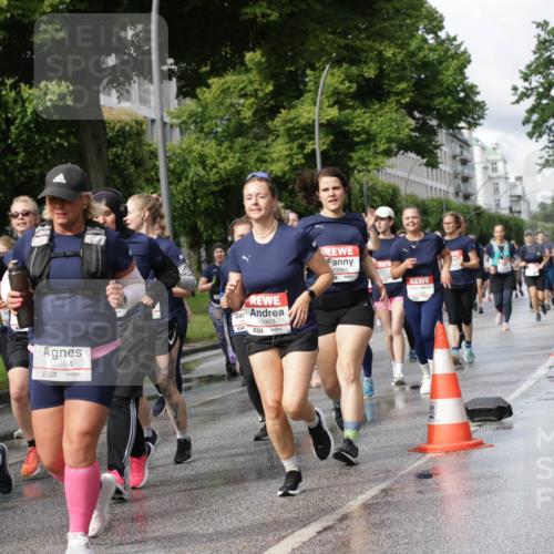 14.06.2026 - REWE Women's Run Jannik Wohlers http://msf.ph/oto/9796944 14.06.2026 09:11:08 Laufen 10297, 577, 10864, 10963, 10965 meine-sportfotos.de